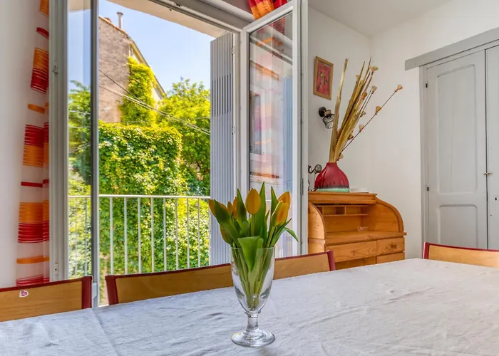 Semesterbostad La Vintage, Maison 150 M2 Au Coeur De Montpellier